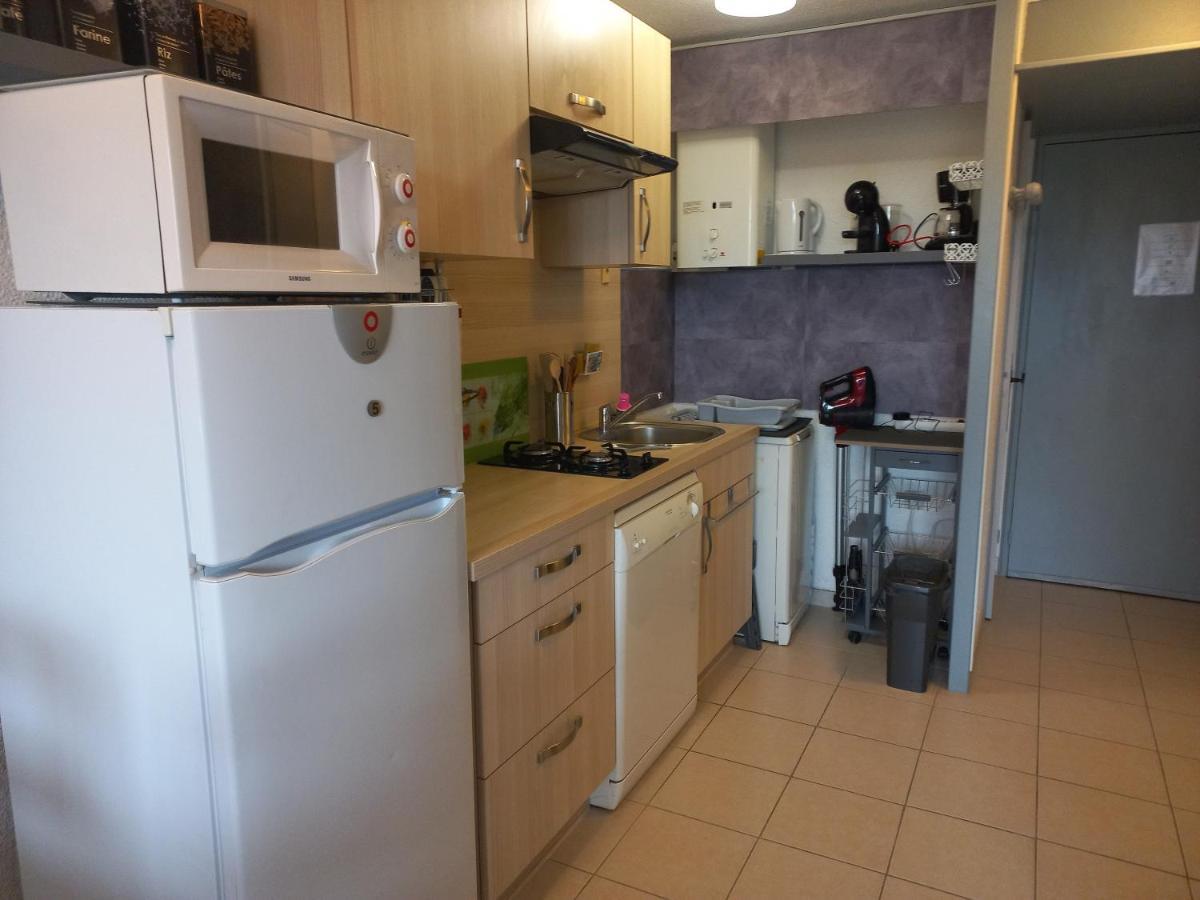 Apartment T2,33 M2,quartier Malfato Et Aqualand *
